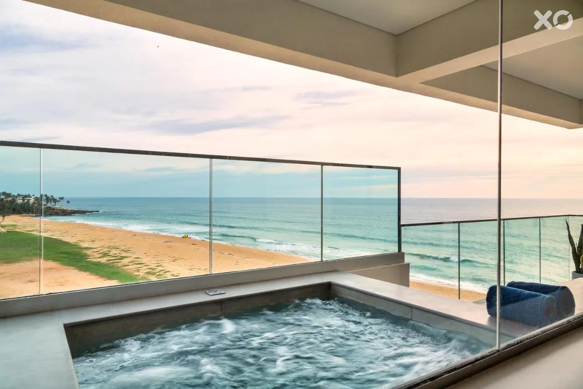 Crystal Sands Galle