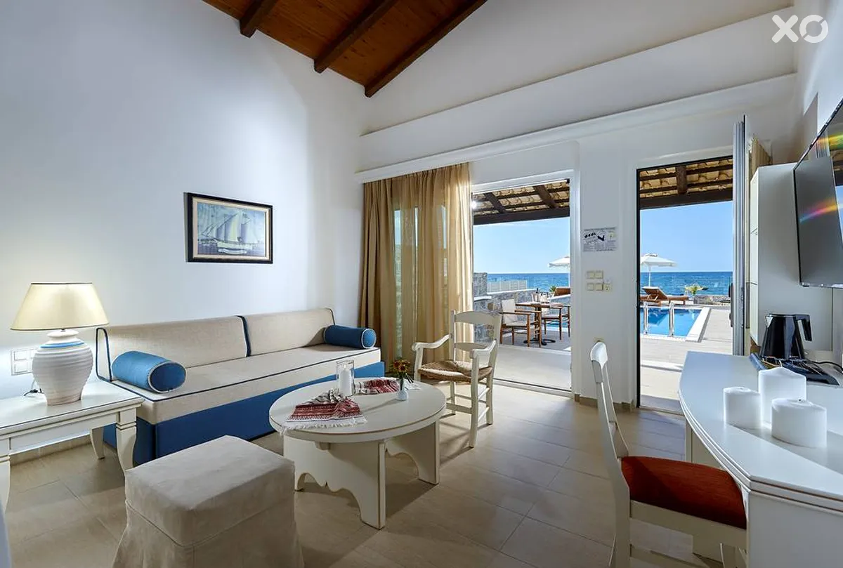 Alexander Beach Hotel & Village