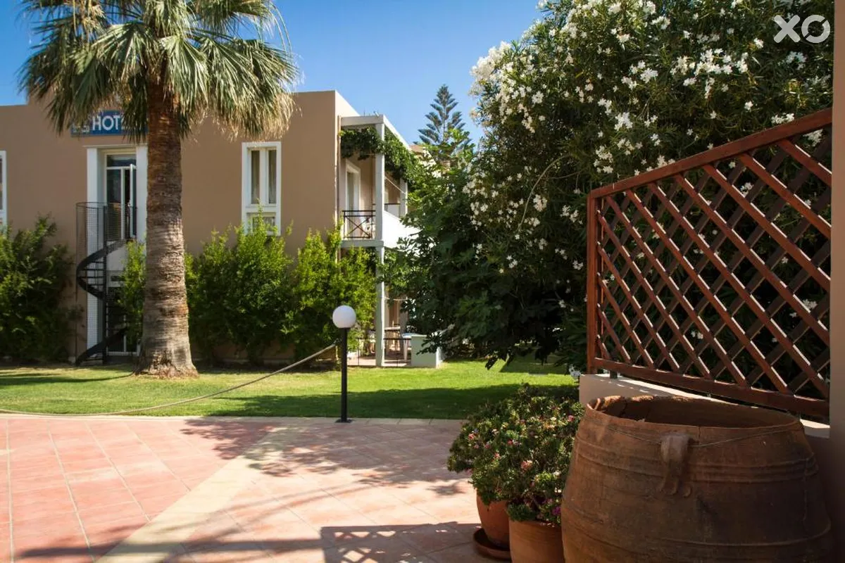 Peli Hotel