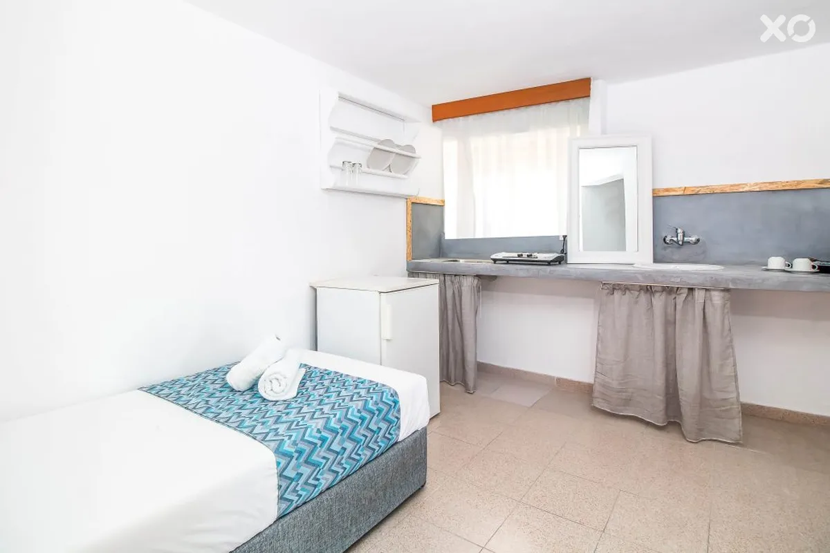 Tinas Plus Hotel