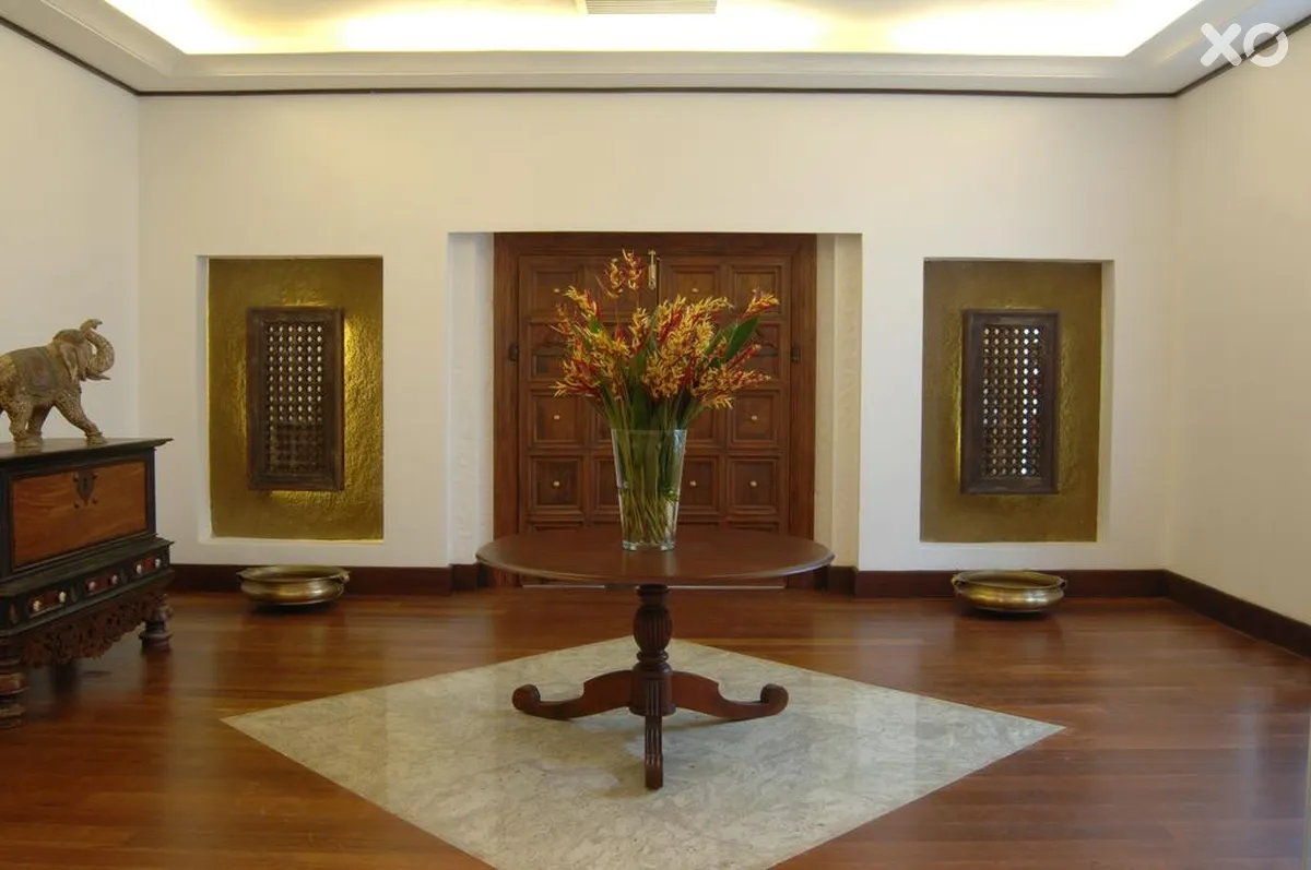 Royal Palms Beach Hotel