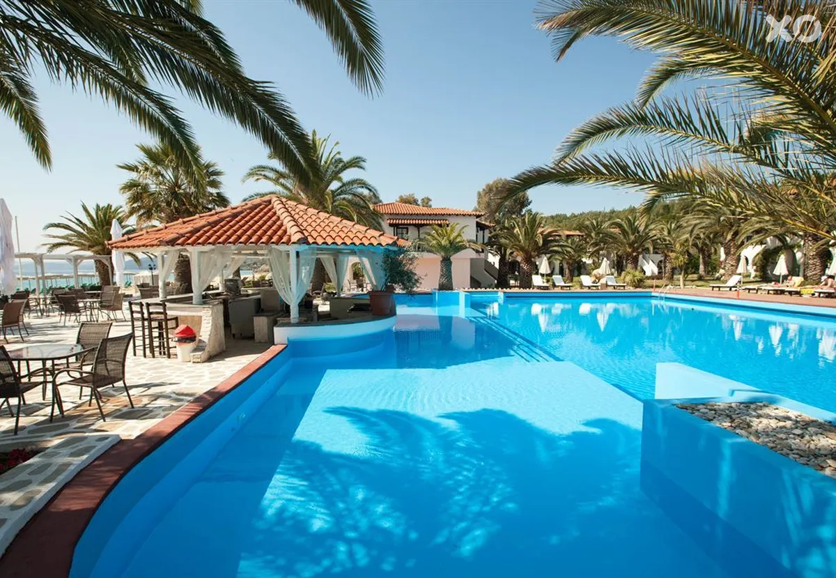 Bomo Assa Maris Beach