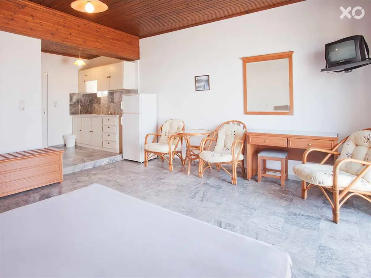 Dedalos Beach Hotel