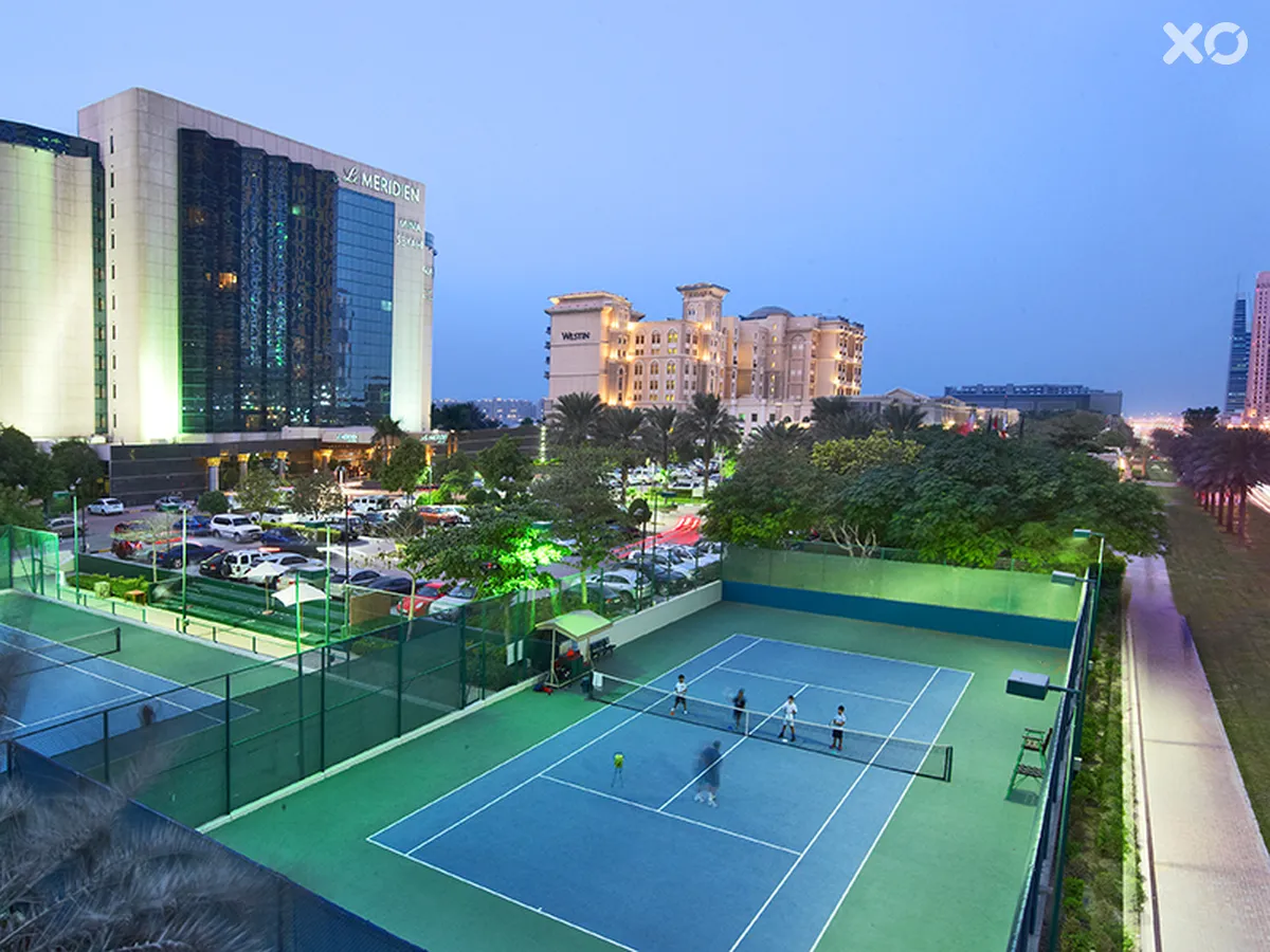 Le Meridien Mina Seyahi Beach Resort & Marina