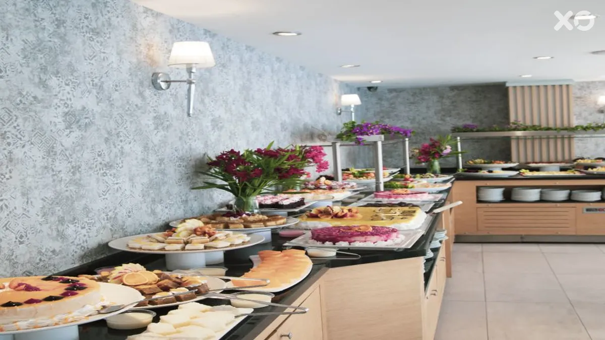 Beso Beach Hotel