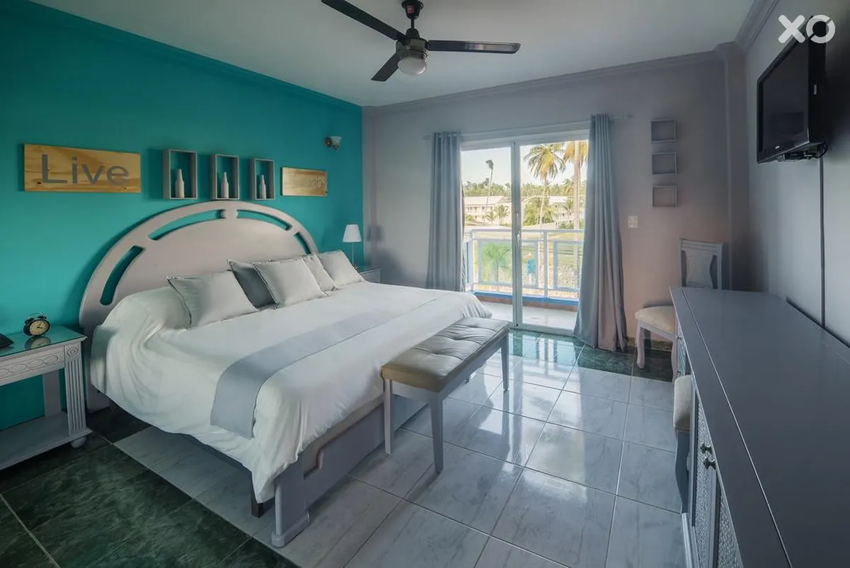 Green Coast Hotel