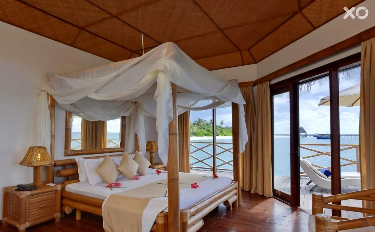 Angaga Island Resort & Spa