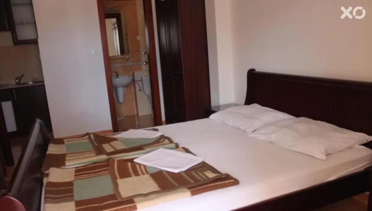 Nira Apartments