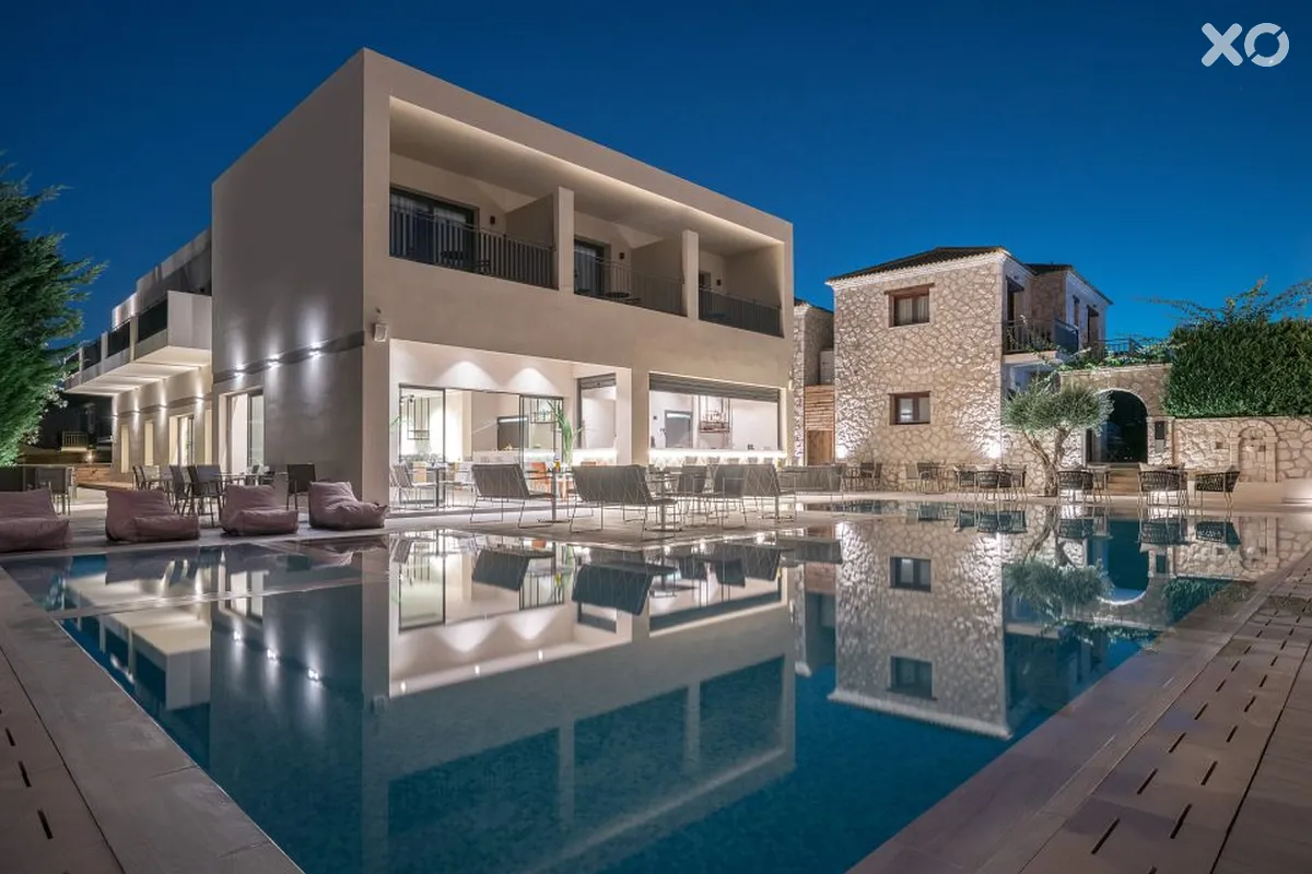 Azure Memories Boutique Hotel