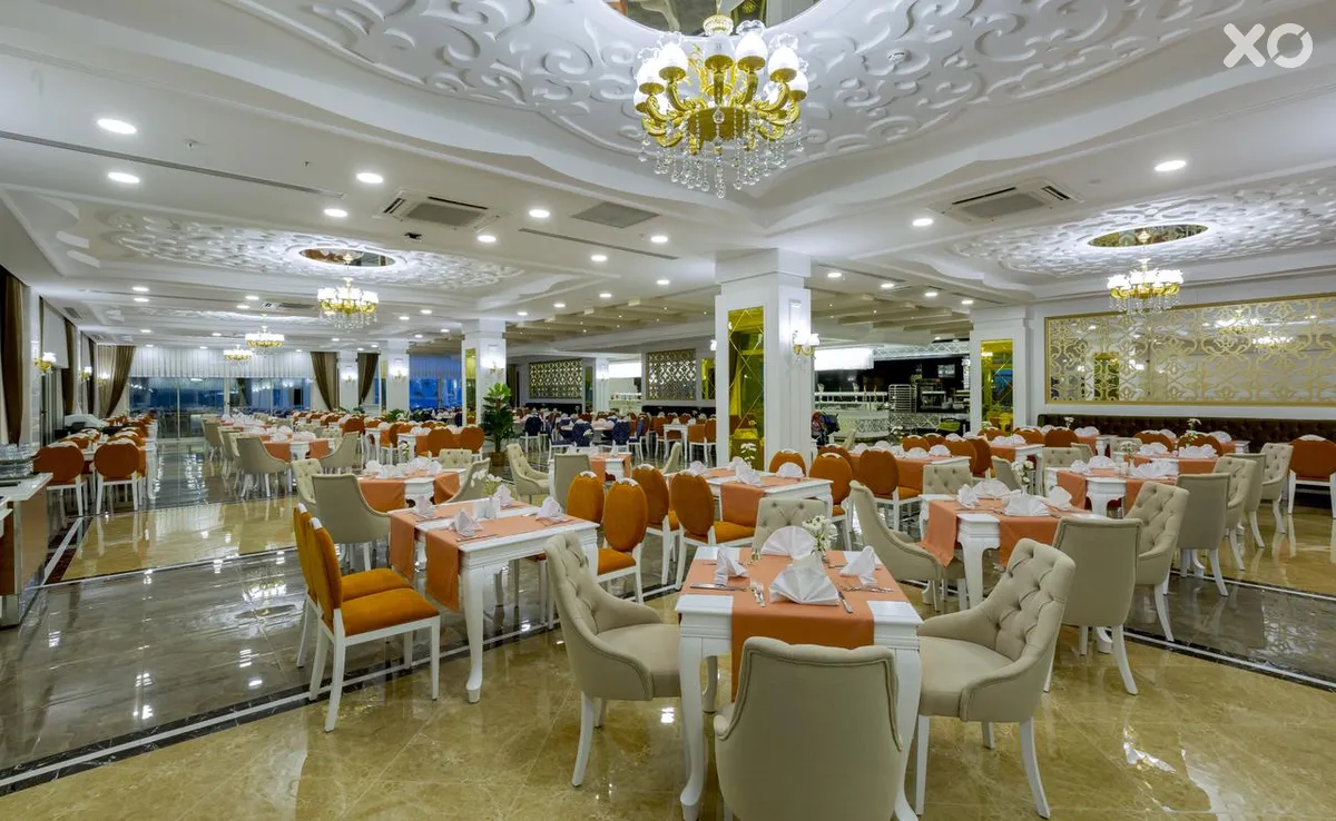 Side Royal Paradise