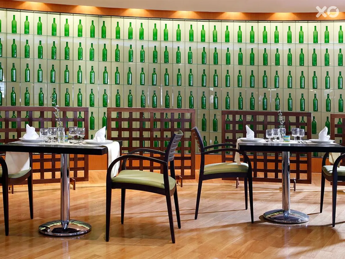 Eden Roc Resort Hotel