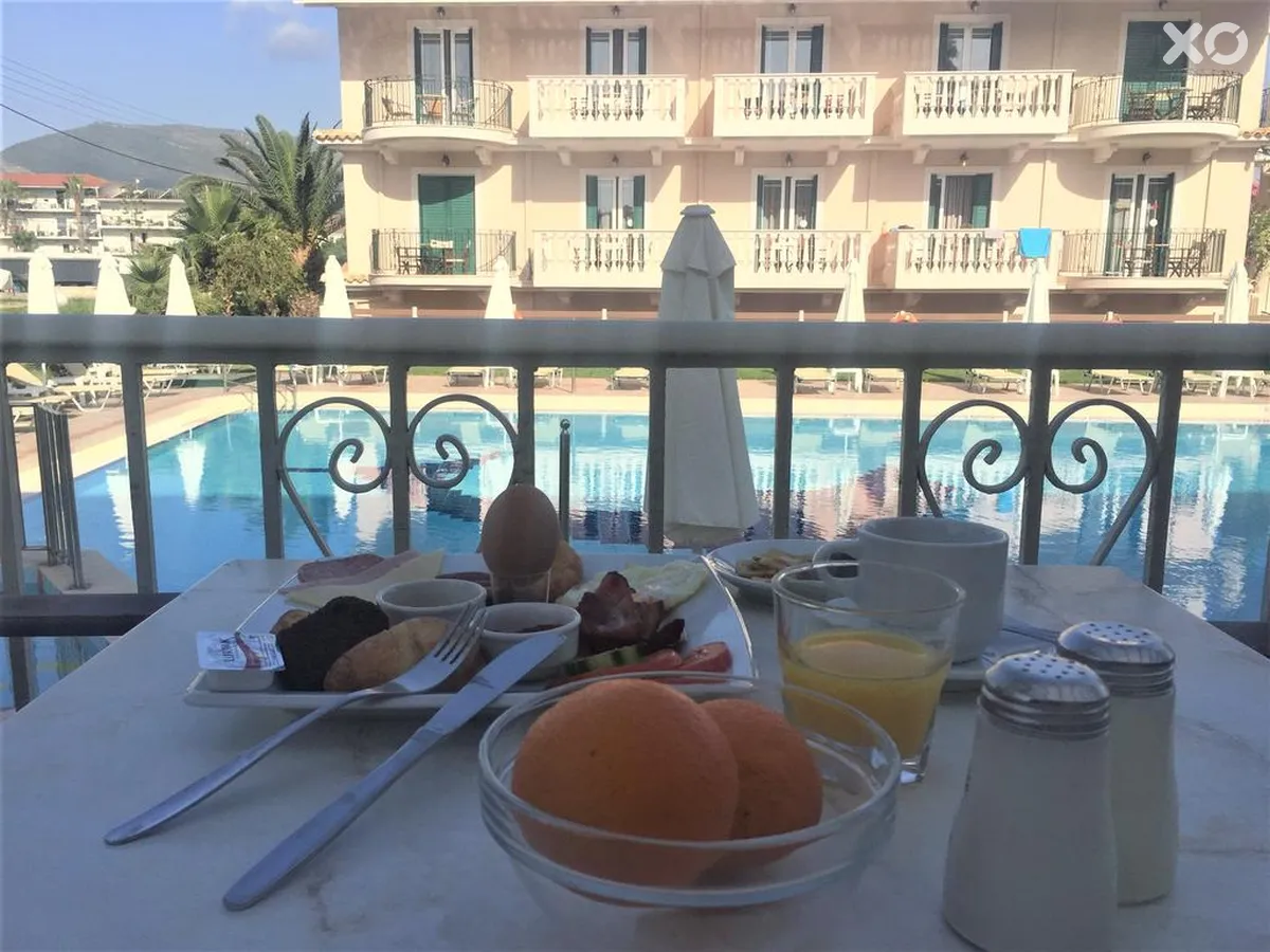 Ilios Hotel