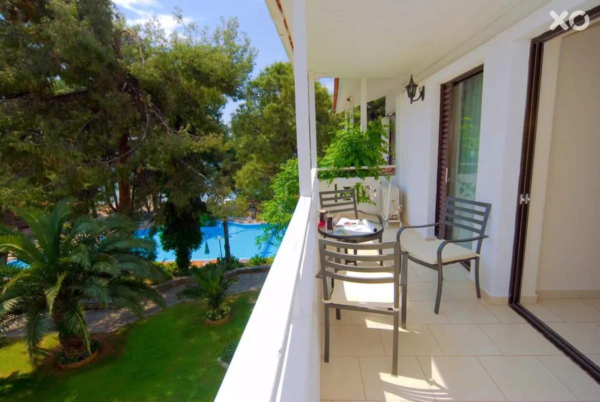Porfi Beach Hotel