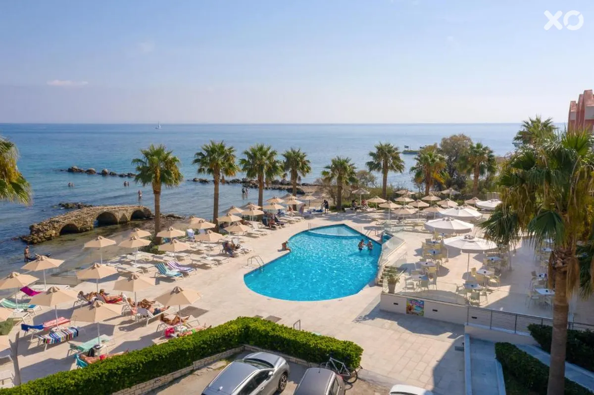Xenos Kamara Beach Hotel