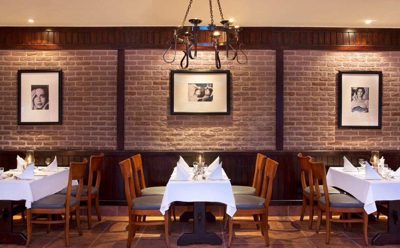 DoubleTree by Hilton Sharks Bay Resort