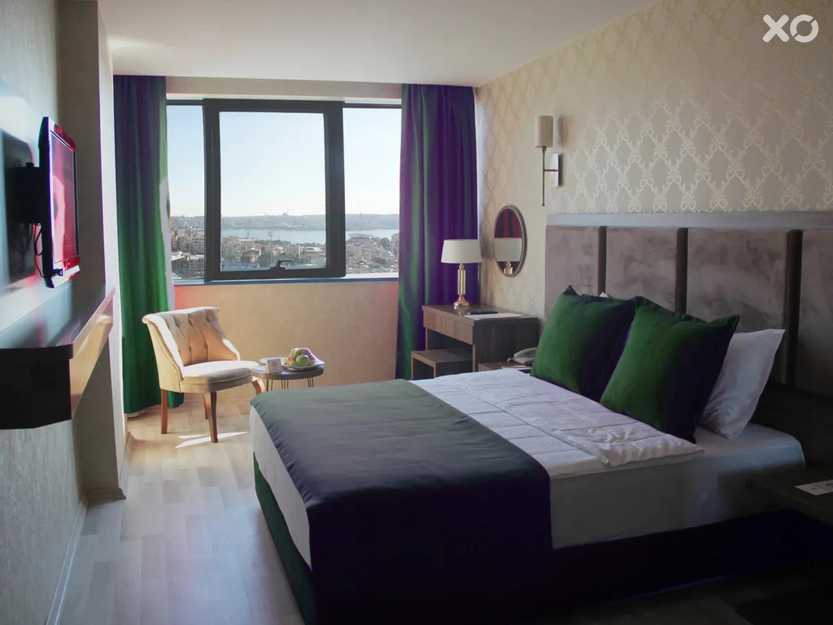 Euro Plaza Hotel