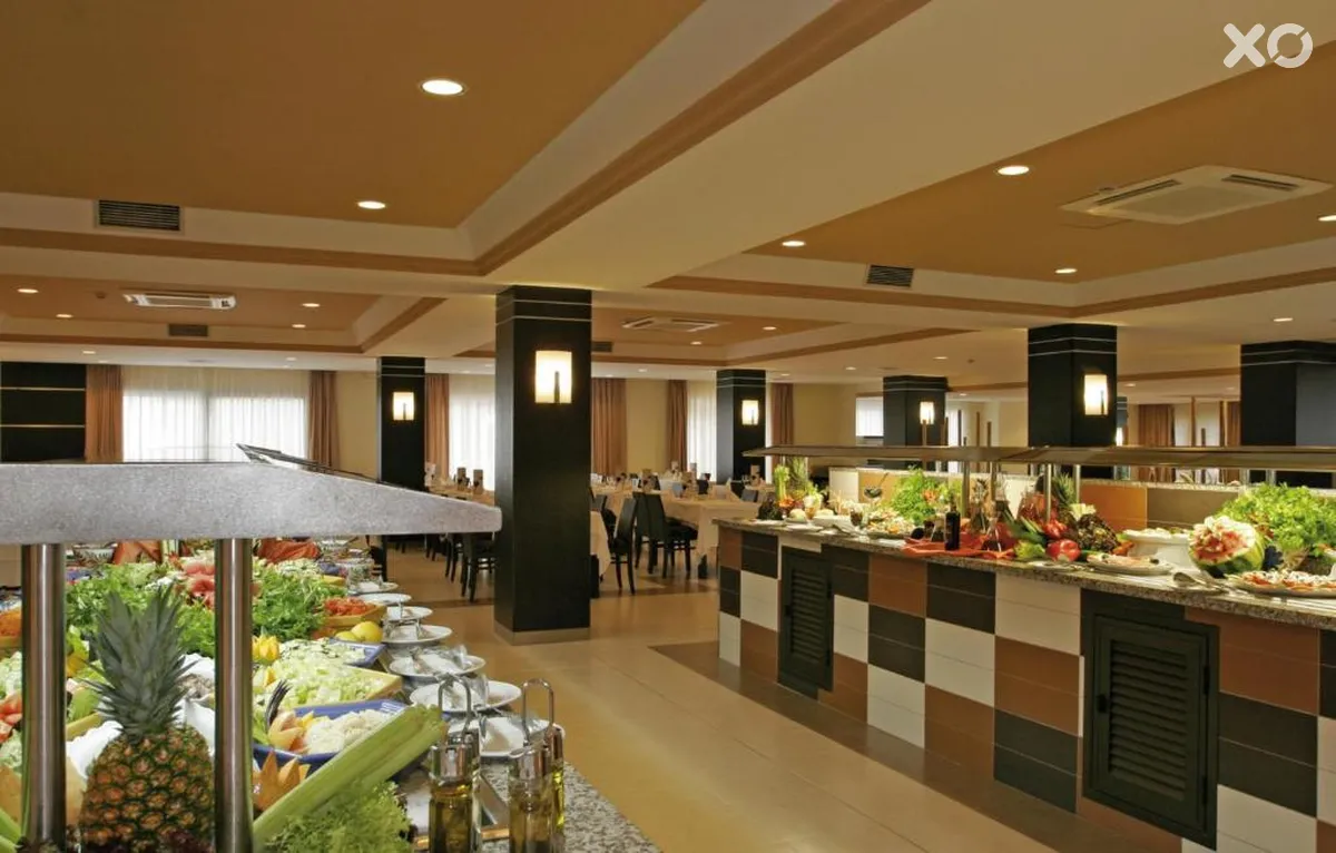 Riu La Mola Hotel