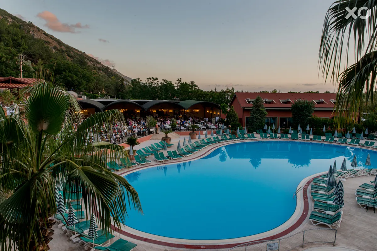 Sun City Hotel & Beach Club