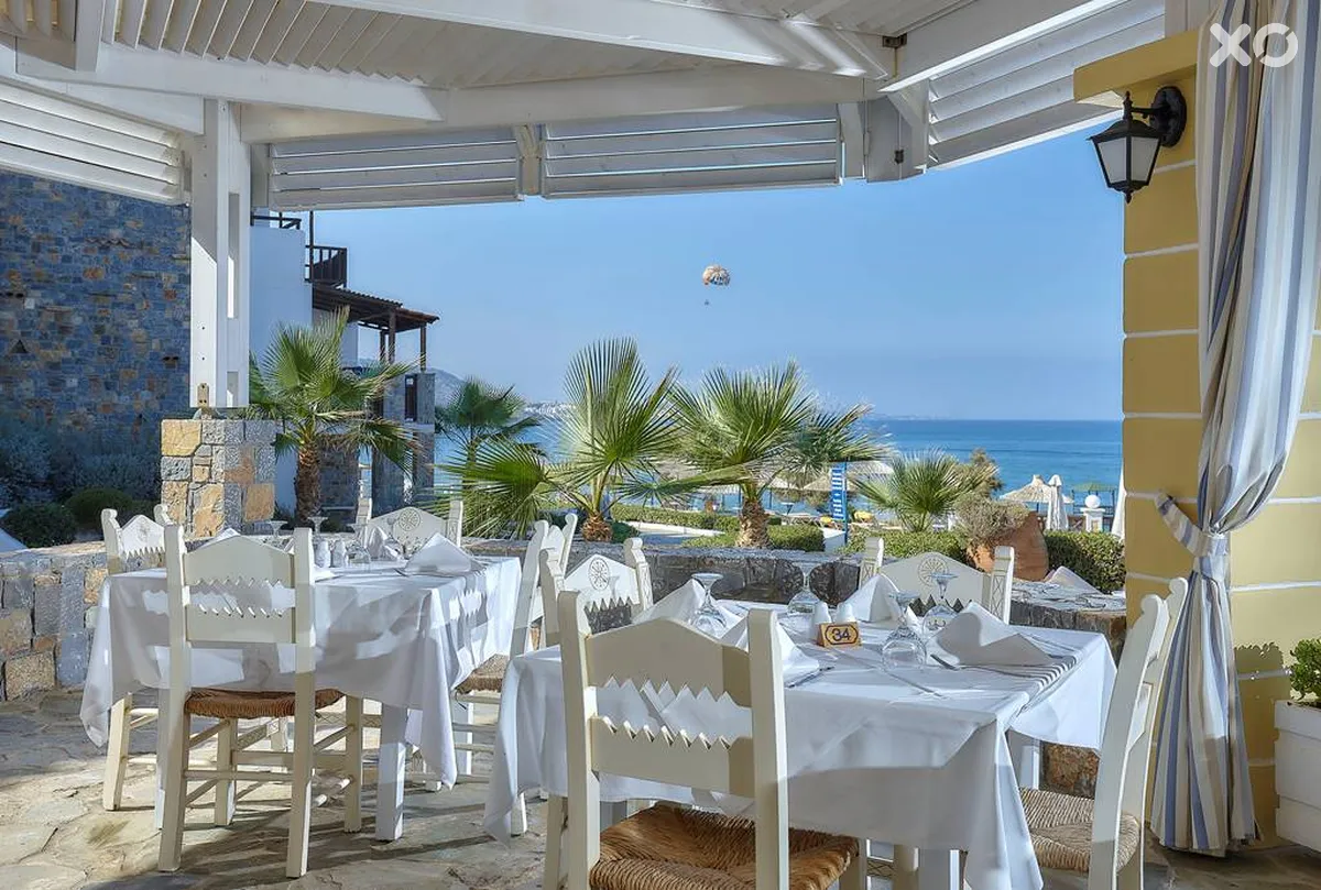 Alexander Beach Hotel & Village
