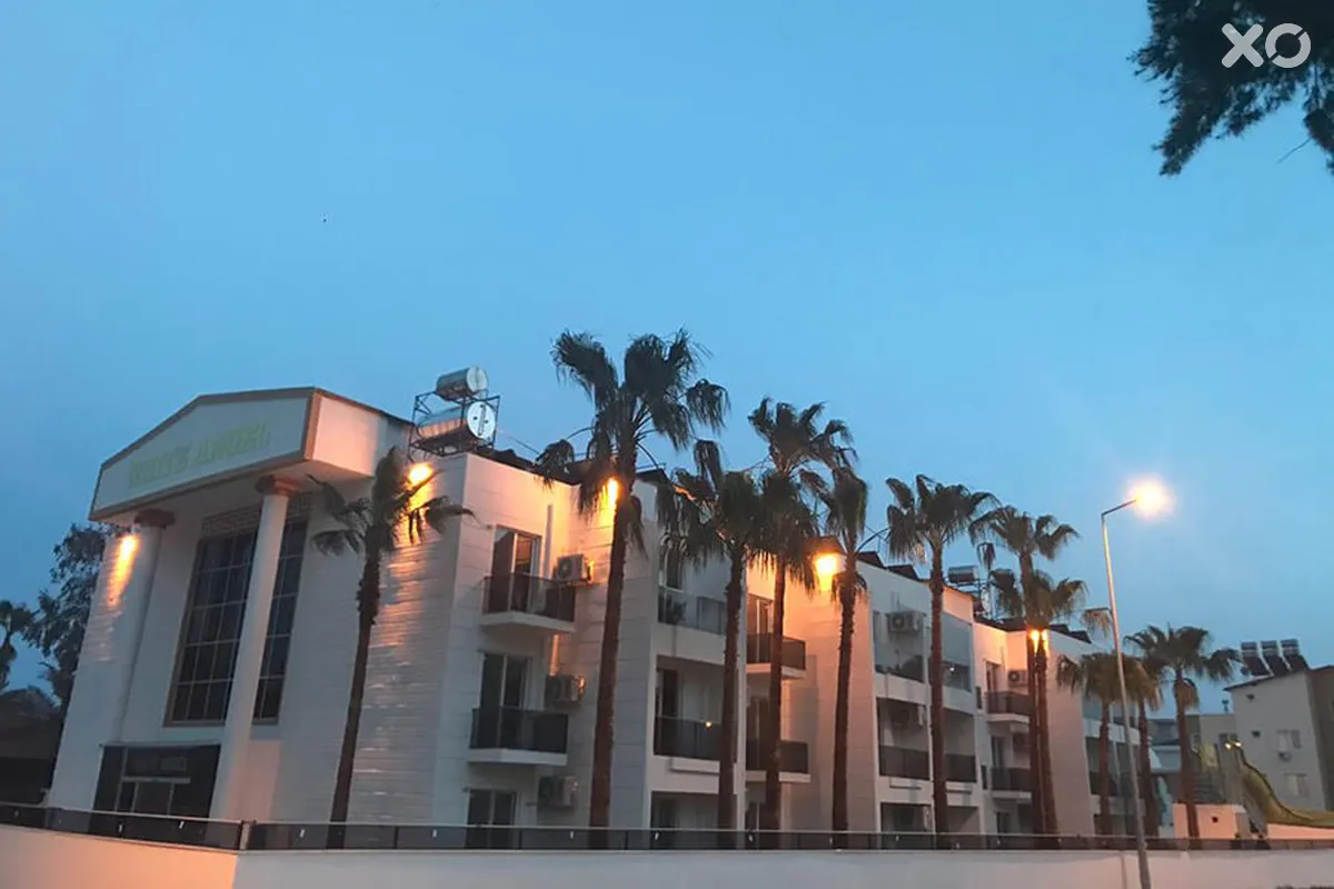 Dionisus Hotel (White Angel)