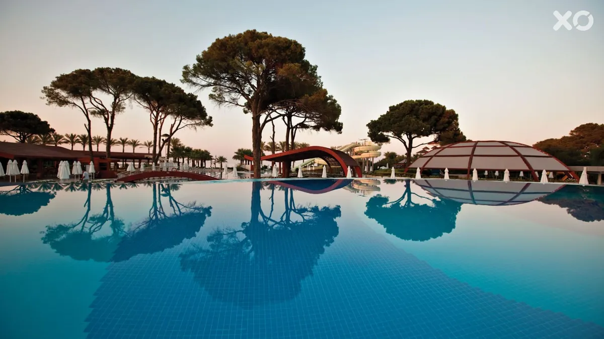 Cornelia De Luxe Resort