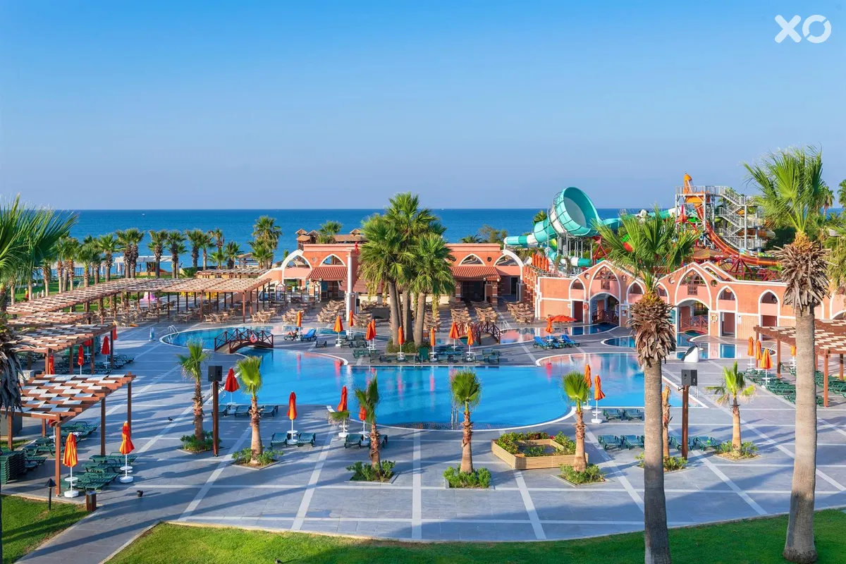 Club Mega Saray