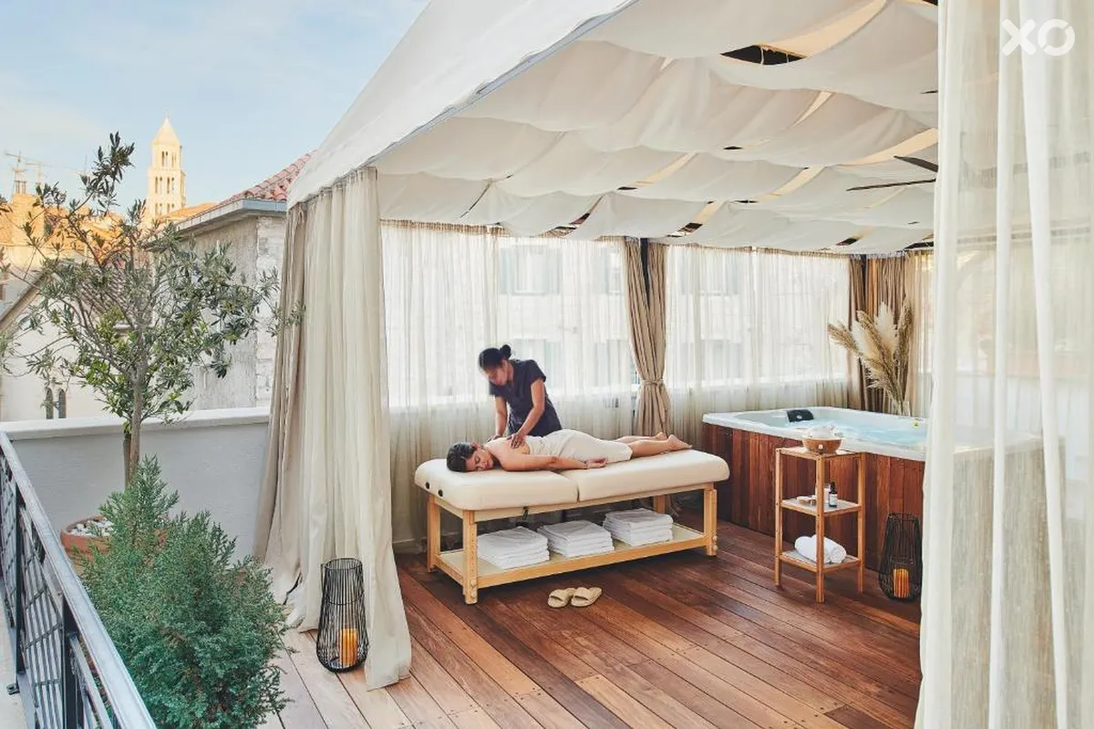 Marmont Heritage Hotel