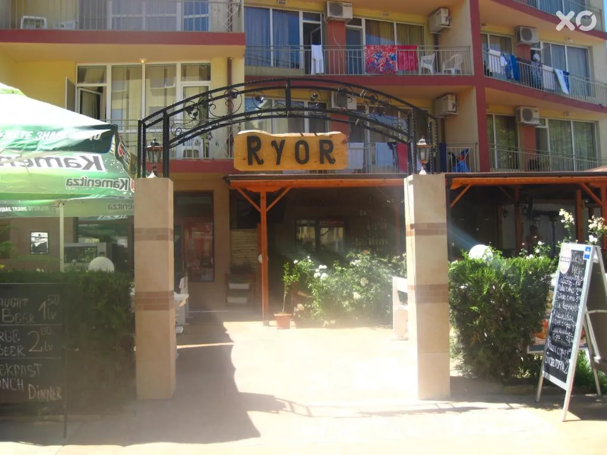 Ryor Hotel