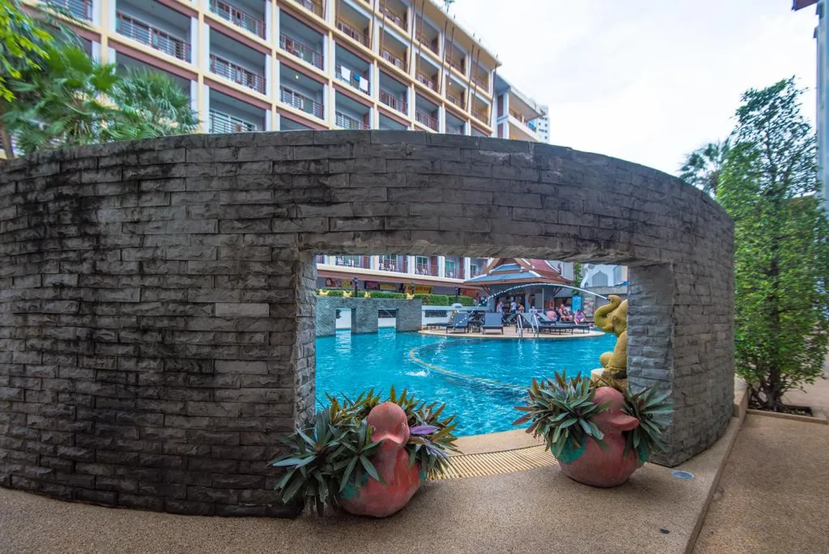 Amata Patong