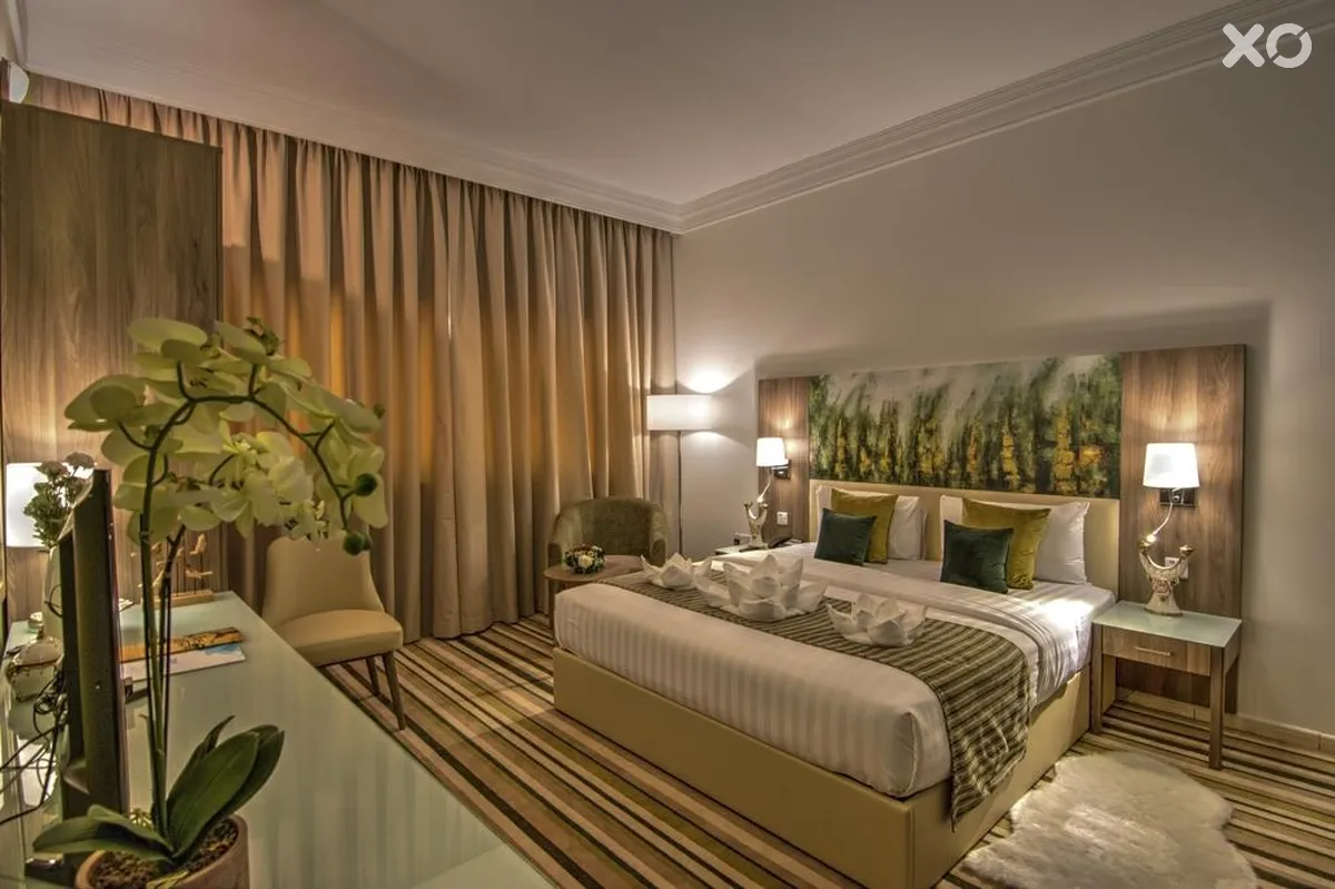 Royal View Hotel