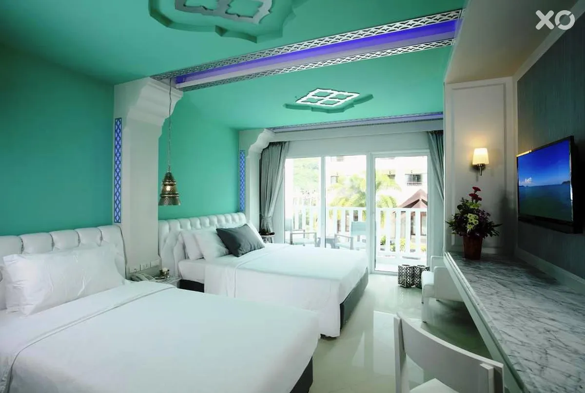 The Verandah Hotel
