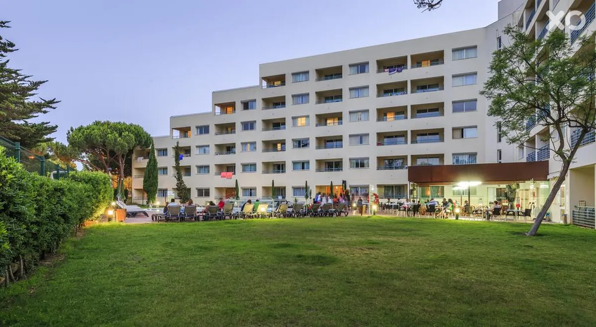Alpinus Hotel