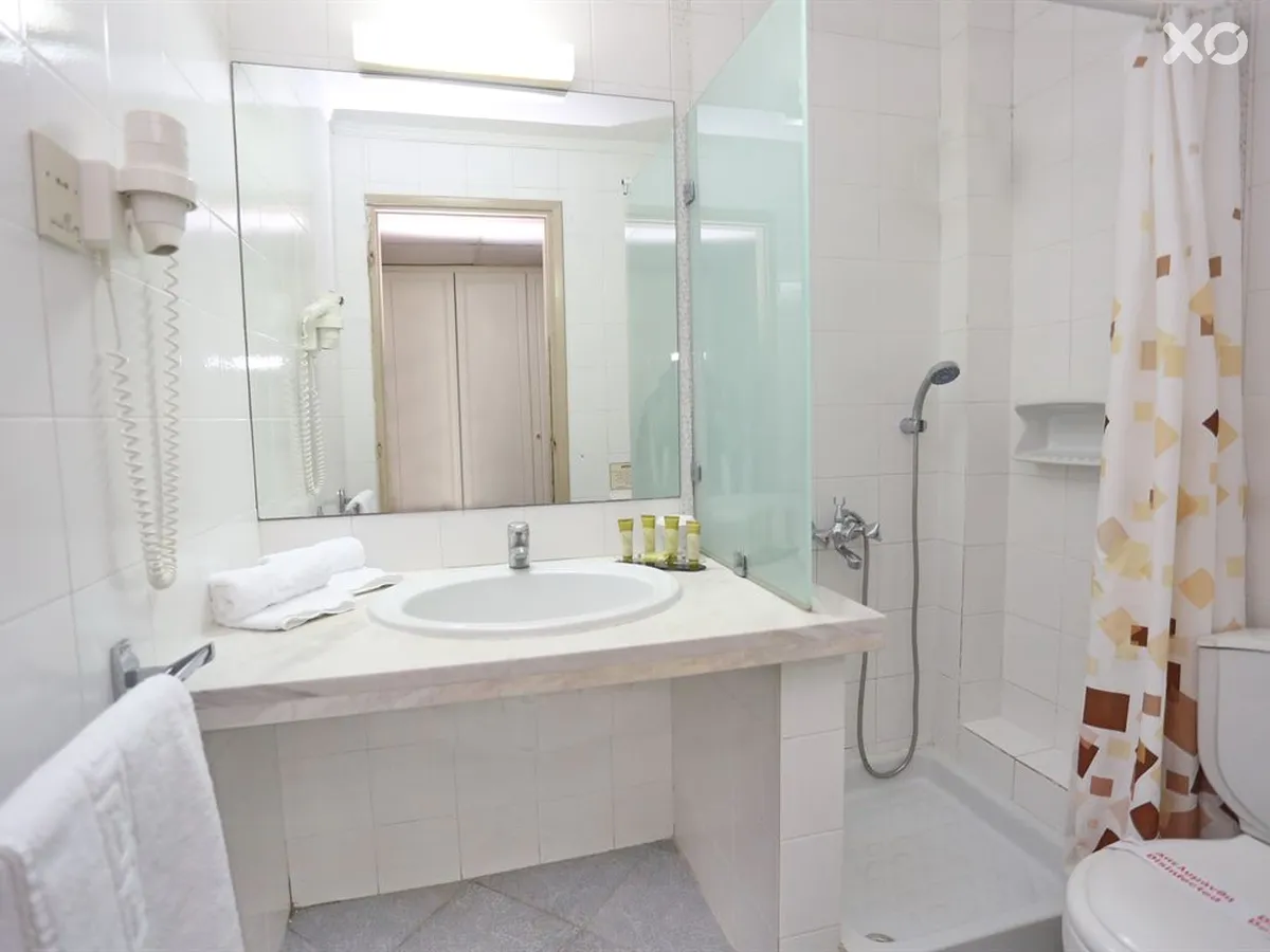 Dionysos Inn Hotel