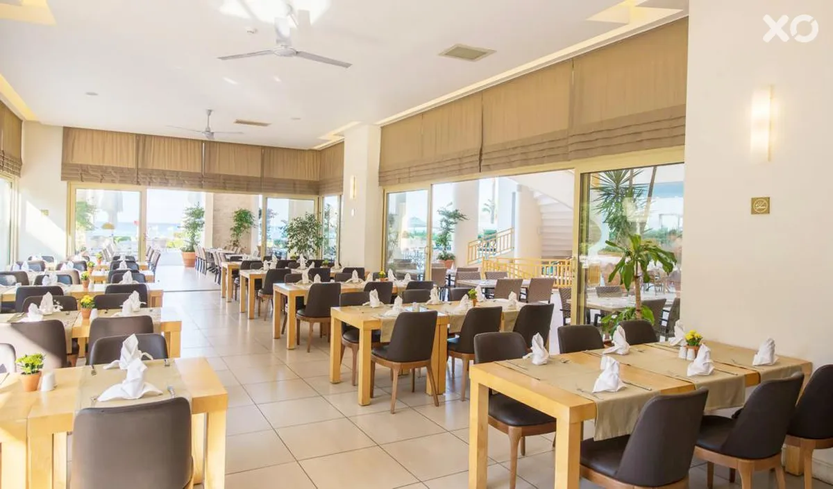Golden Lotus Hotel
