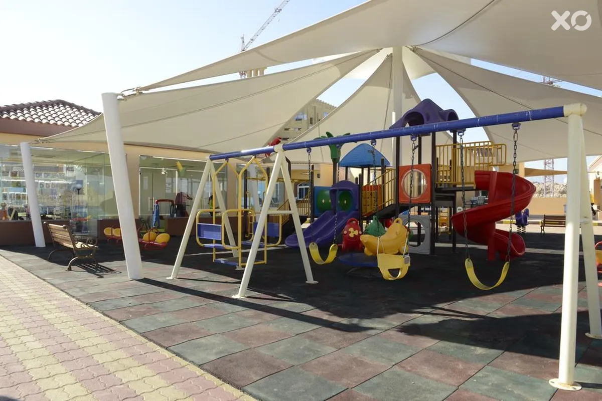 Royal Beach Hotel & Resort