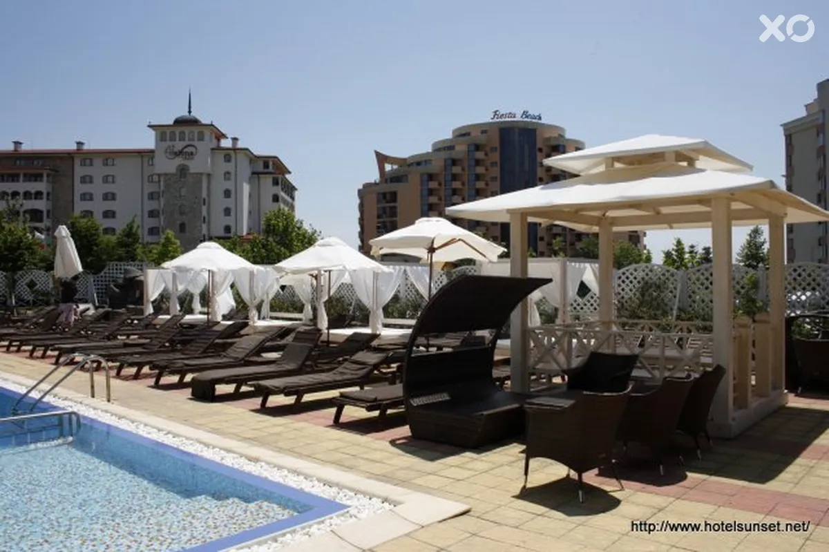Sunset Hotel