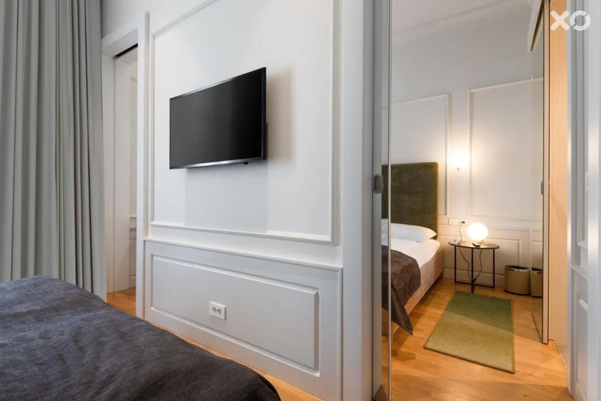 Lisanj Hotel