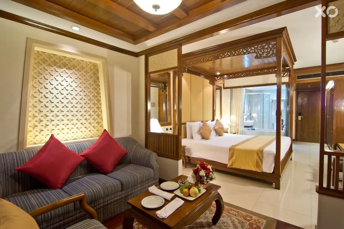 Royal Cliff Beach Terrace