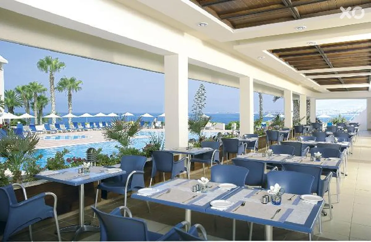 Cynthiana Beach Hotel