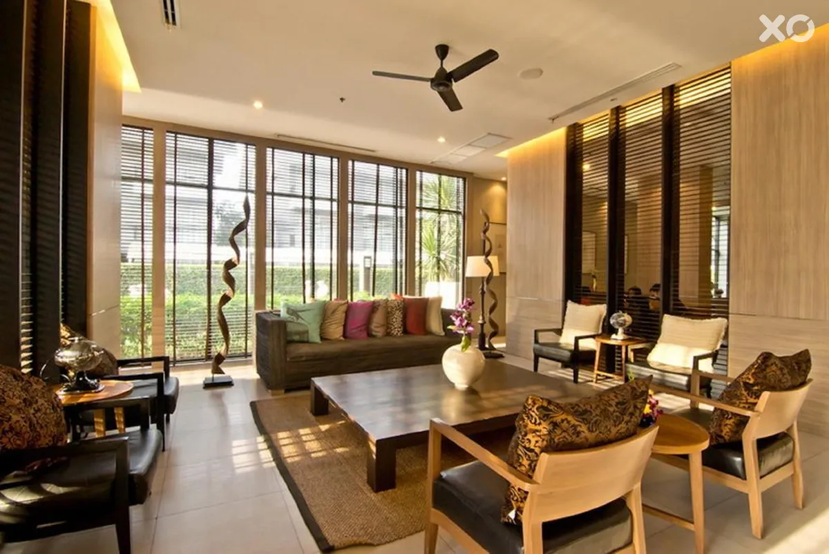 Altera Hotel & Residence