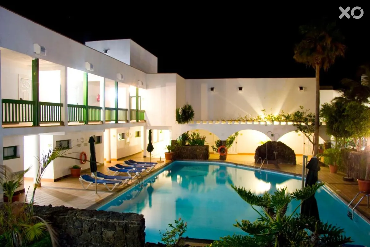 Esquinzo Y Monte Del Mar Aparthotel