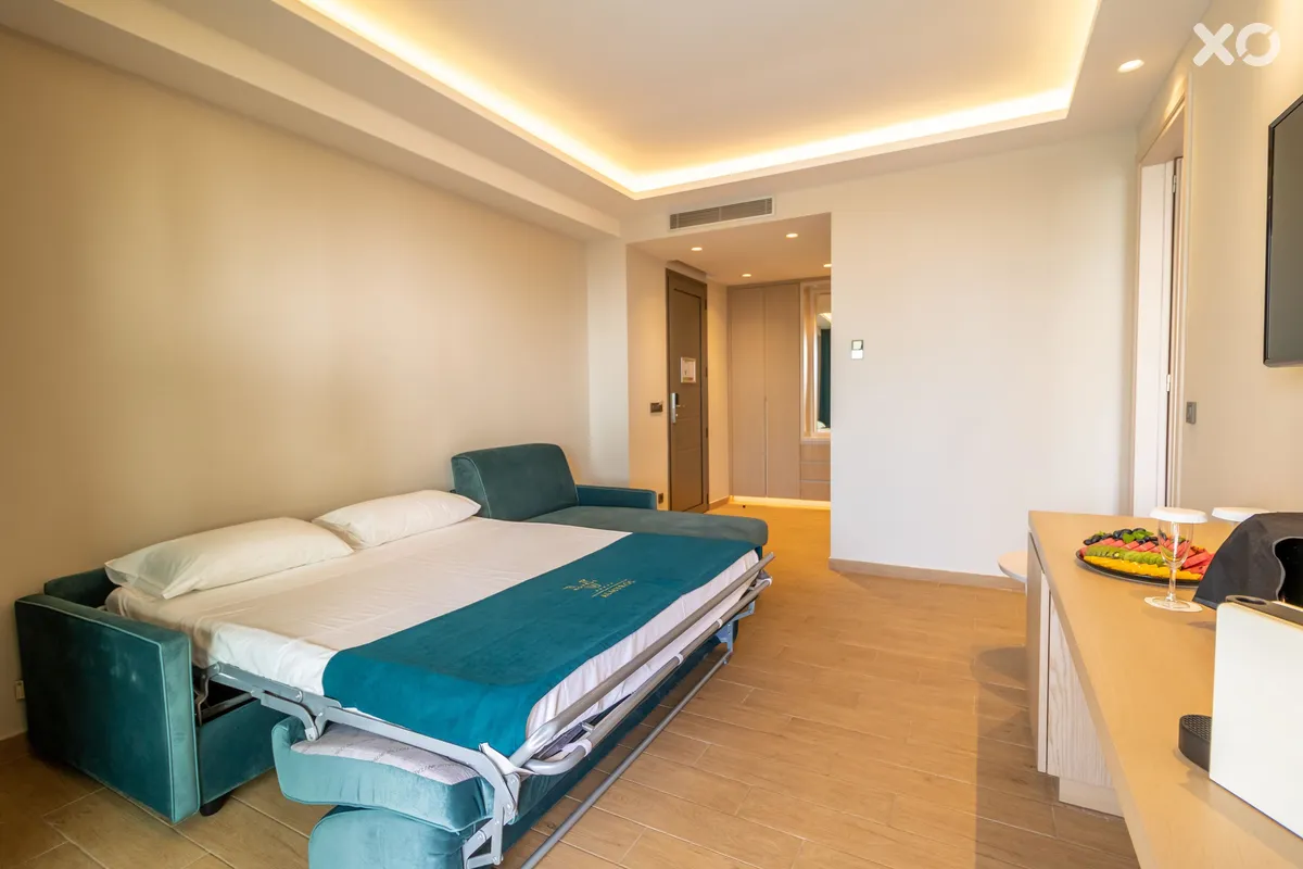 Almyros Beach Resort & Spa