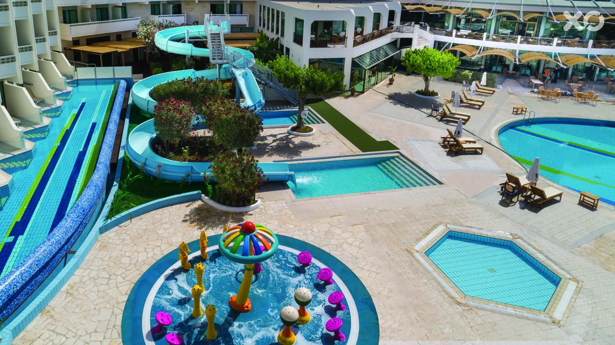 Constantinou Bros Athena Beach Hotel