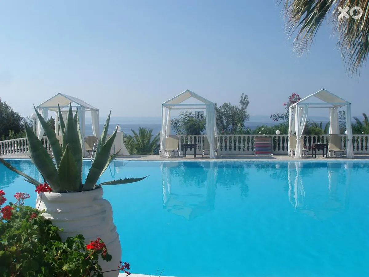 Bianco Olympico Beach Hotel