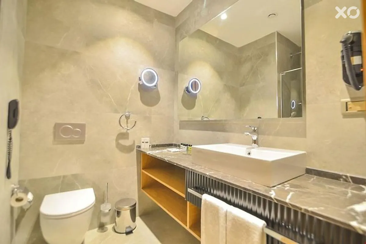 Mayi Hotel