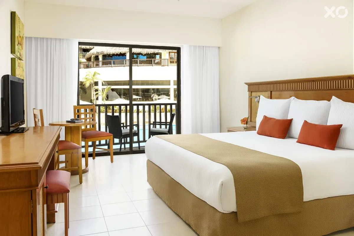 The Reef Coco Beach Hotel