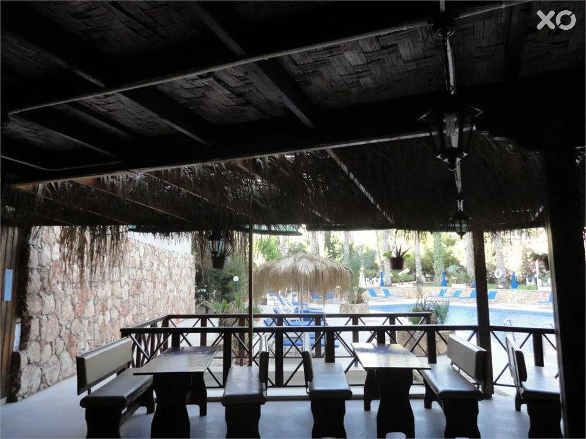 Captain Pier Hotel