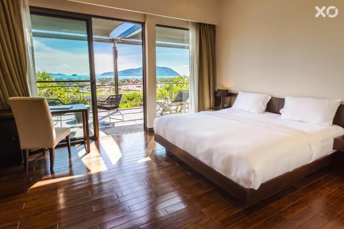 Casabay Luxury Pool Villas by Stay