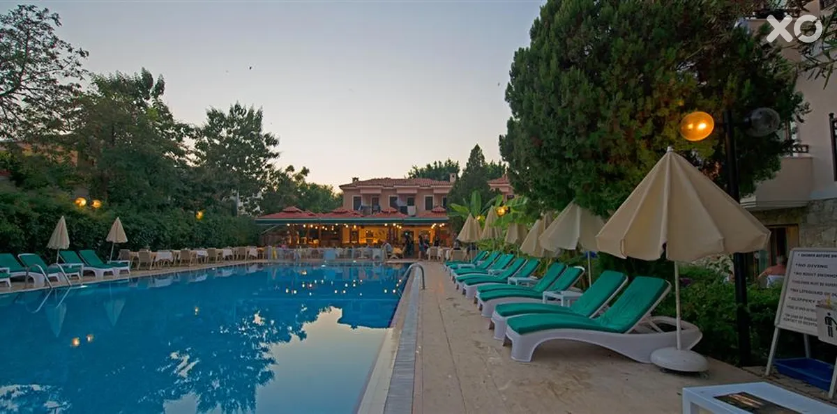 Perdikia Beach Hotel