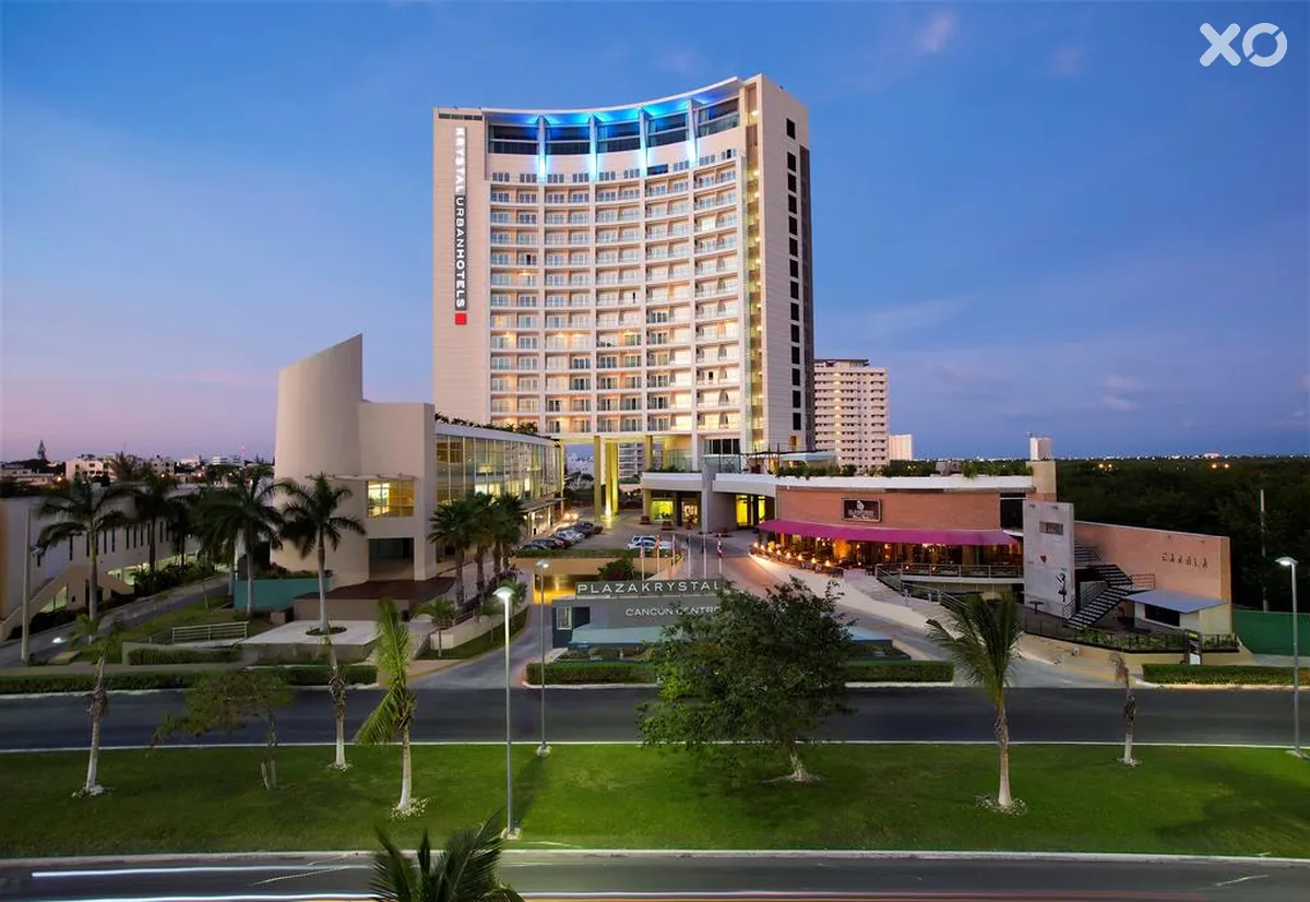 Krystal Urban Cancun Centro